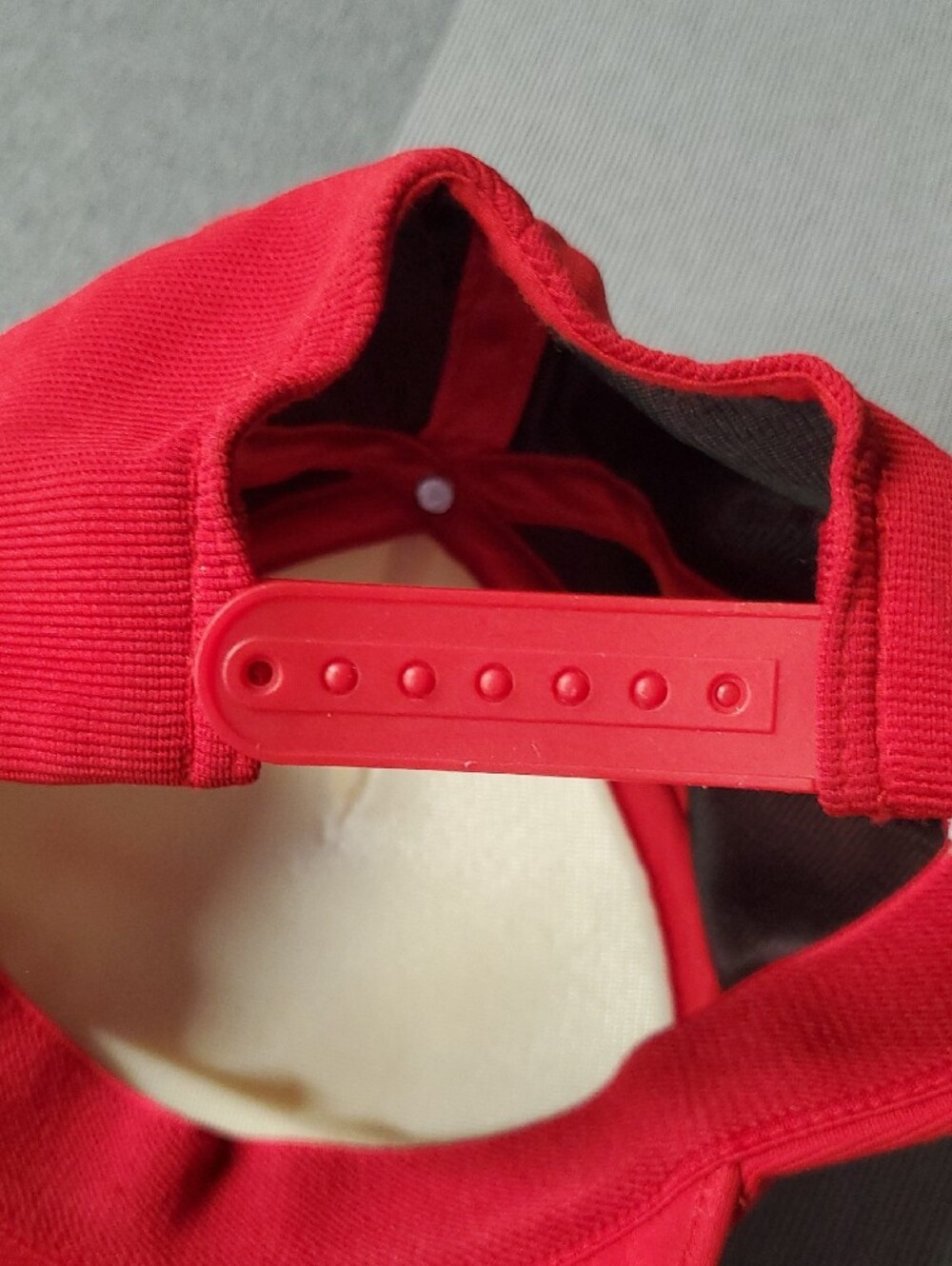 Vintage In-N-Out Snapback Cap - Picture 8 of 10